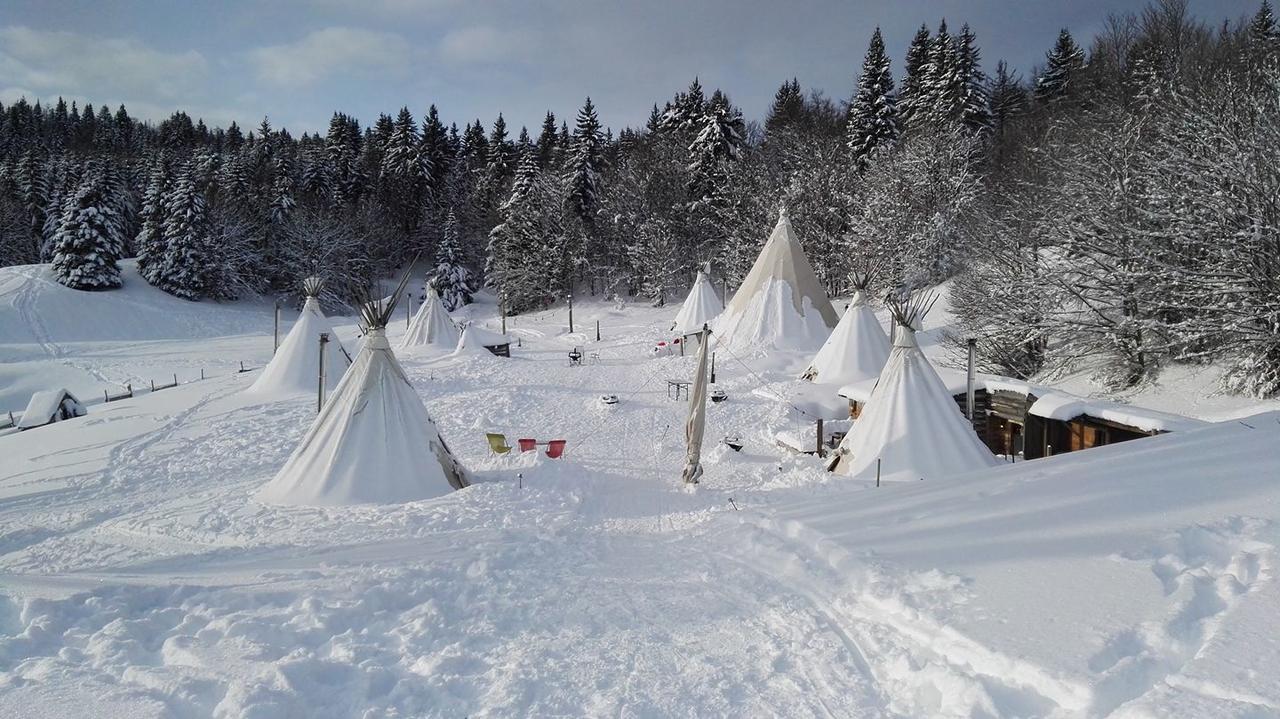 Village Tipi La Feclaz Bagian luar foto