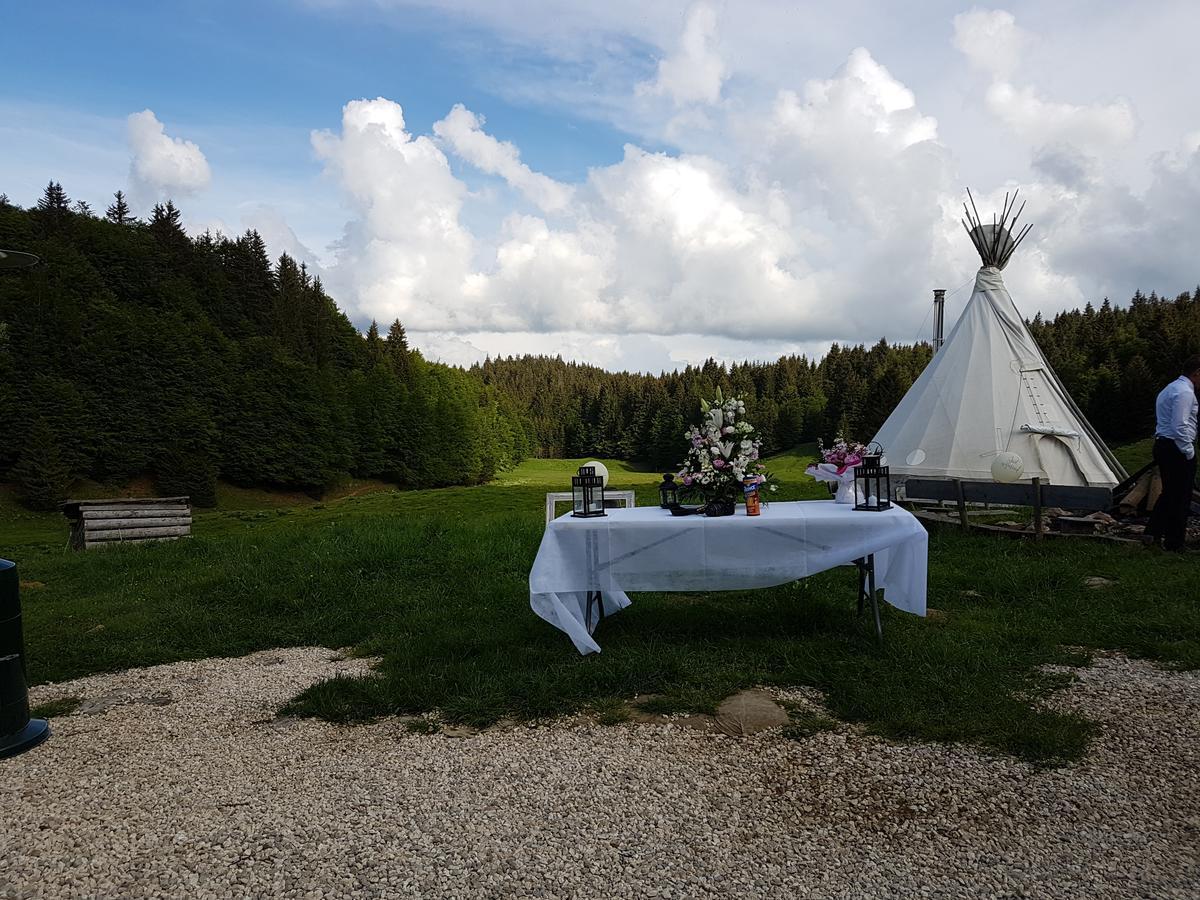 Village Tipi La Feclaz Bagian luar foto
